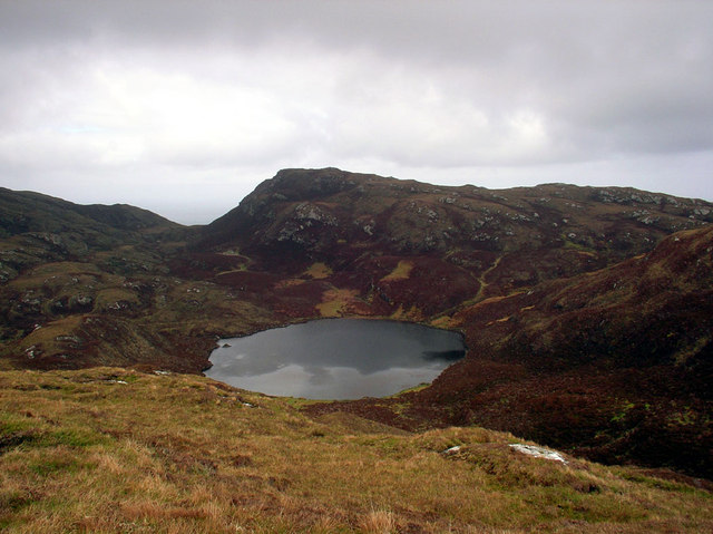 File:Loch nan Airm- Geograph-1672924.jpg