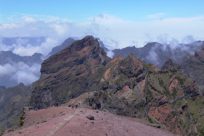 Madeira_Route_naar_Pico_do_Arieiro_2004_05_18.jpg