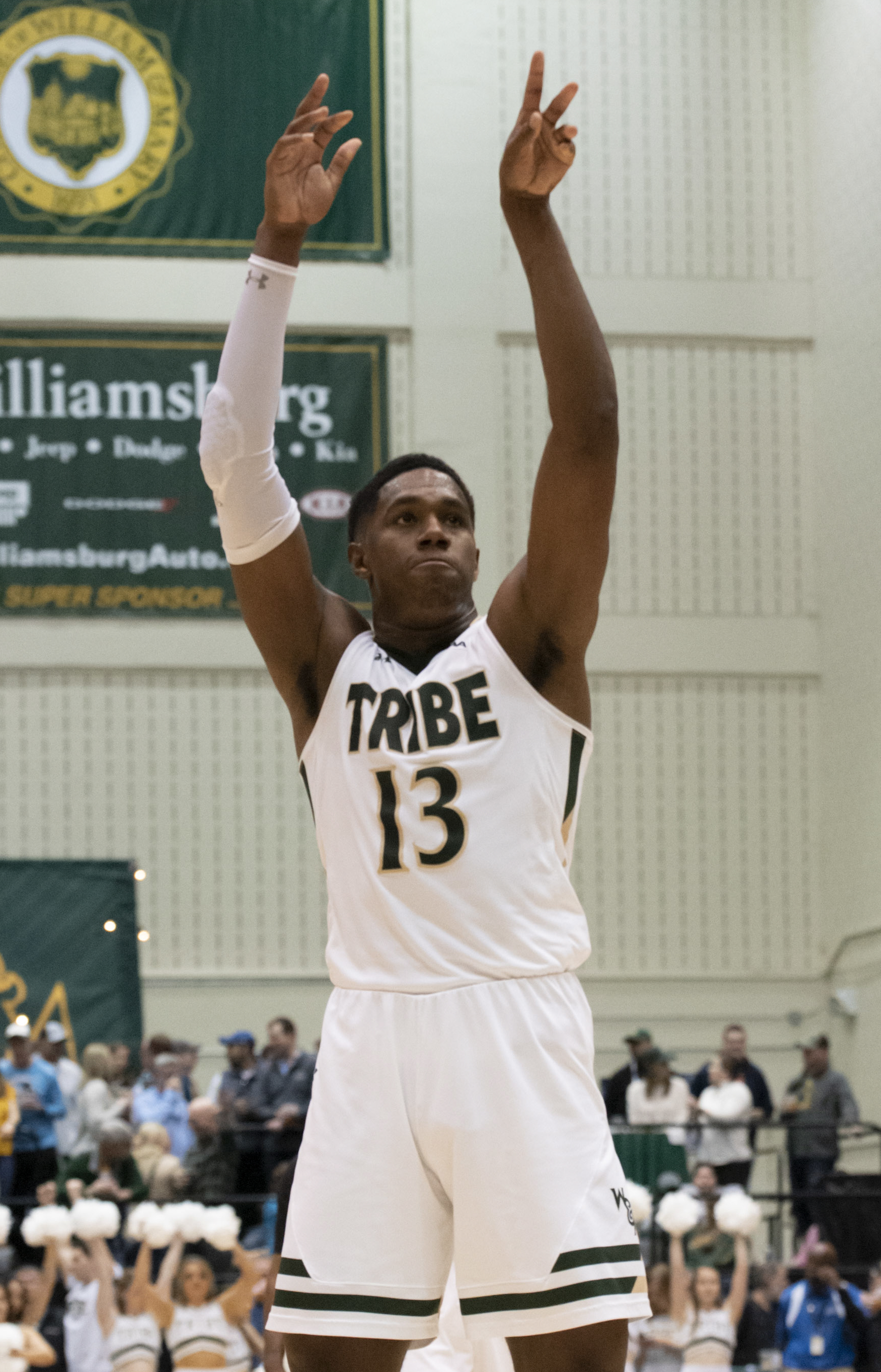 W&M's Nathan Knight Makes NBA Debut - William & Mary Athletics