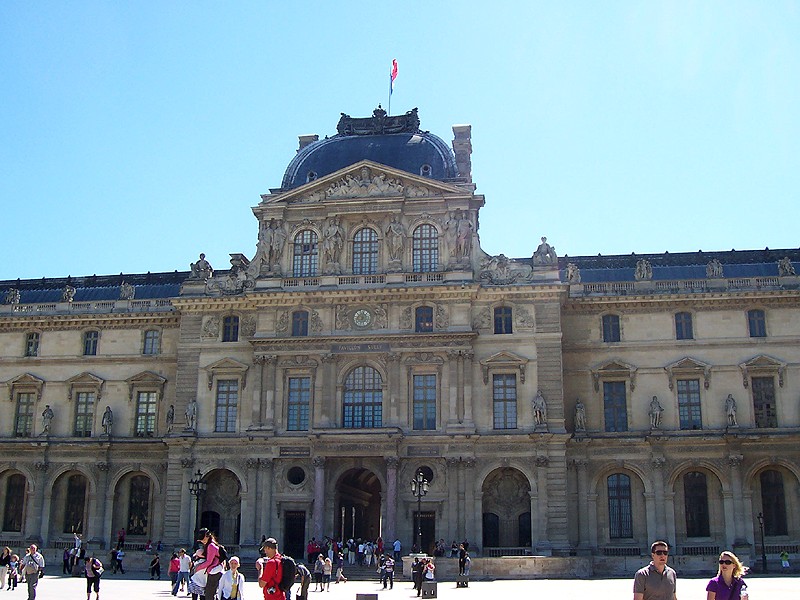 File:Pavillon Sully, Louvre, Paris May 2009.jpg