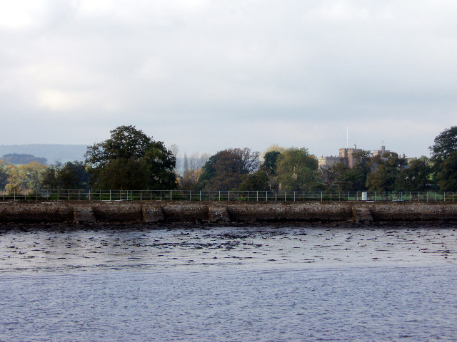 File:Powderham Castle from the Exe - geograph.org.uk - 78336.jpg