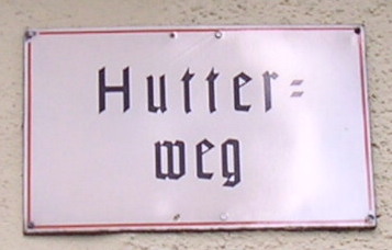 File:Strassenschild Hutterweg (Innsbruck).jpg