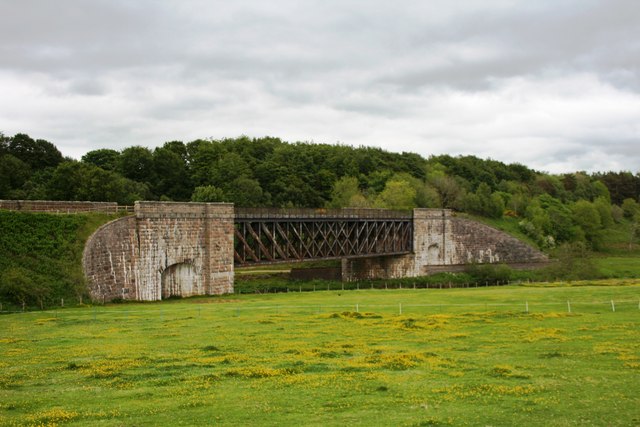 File:Tillytarmont Bridge - geograph.org.uk - 1351651.jpg