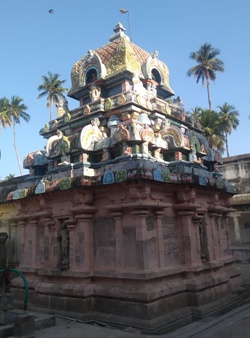 File:Tirucchottruturainathartemple3.jpg