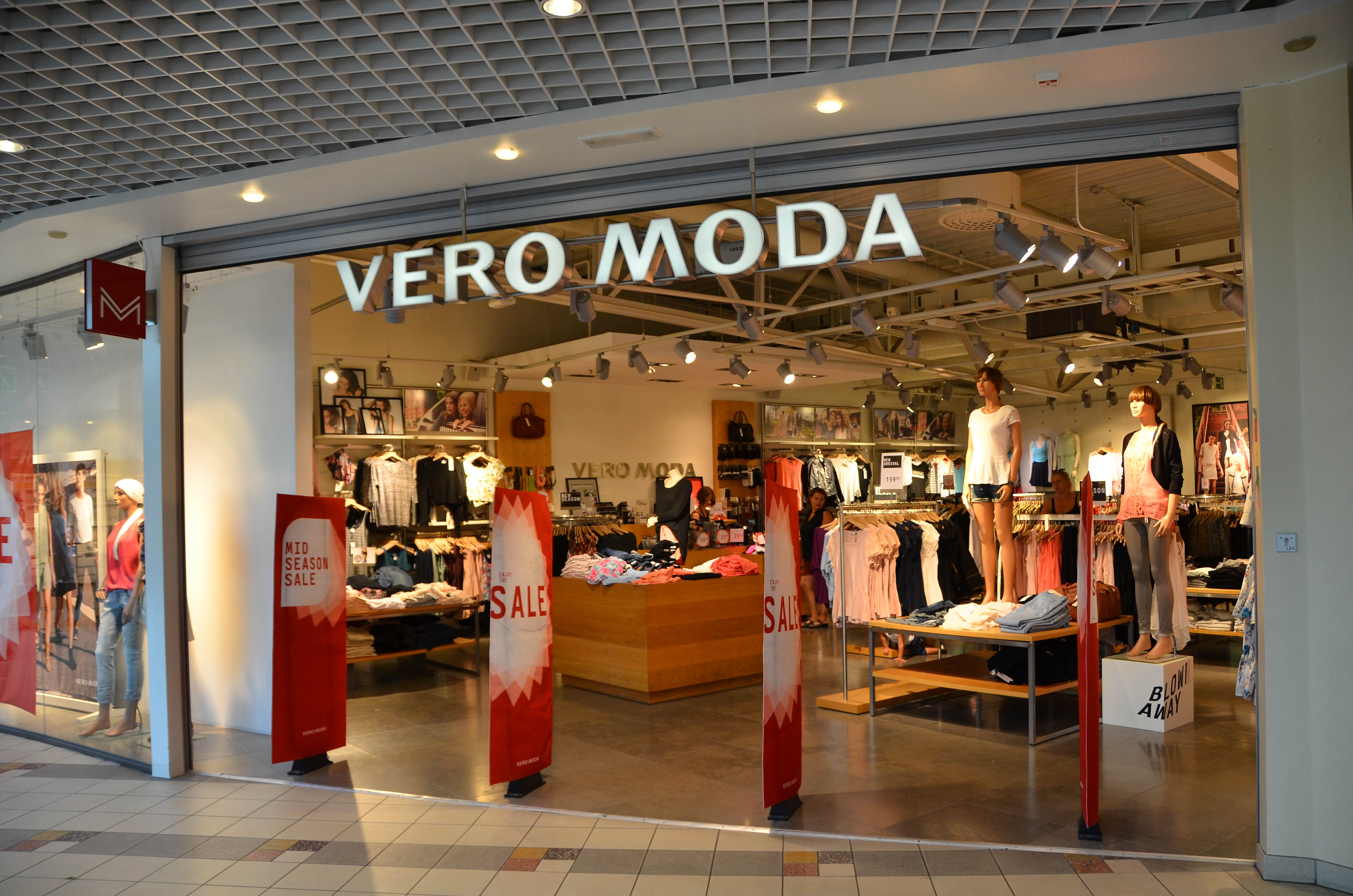 Магазин moda. Vero Moda магазин Москва. Vero Moda одежда. Финский магазин Moda. Vero Moda Jack Jones.