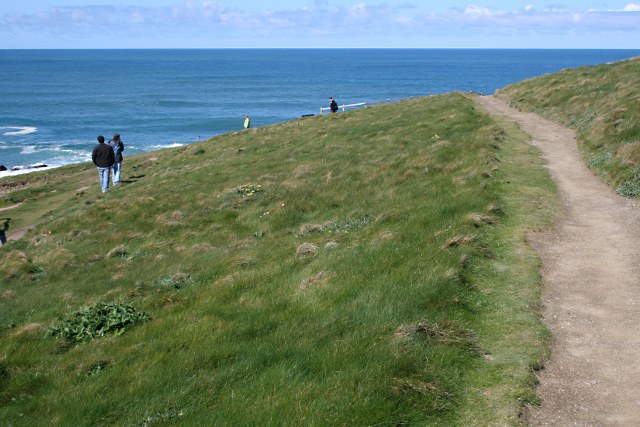 Walking on Towan Head - geograph.org.uk - 1247042