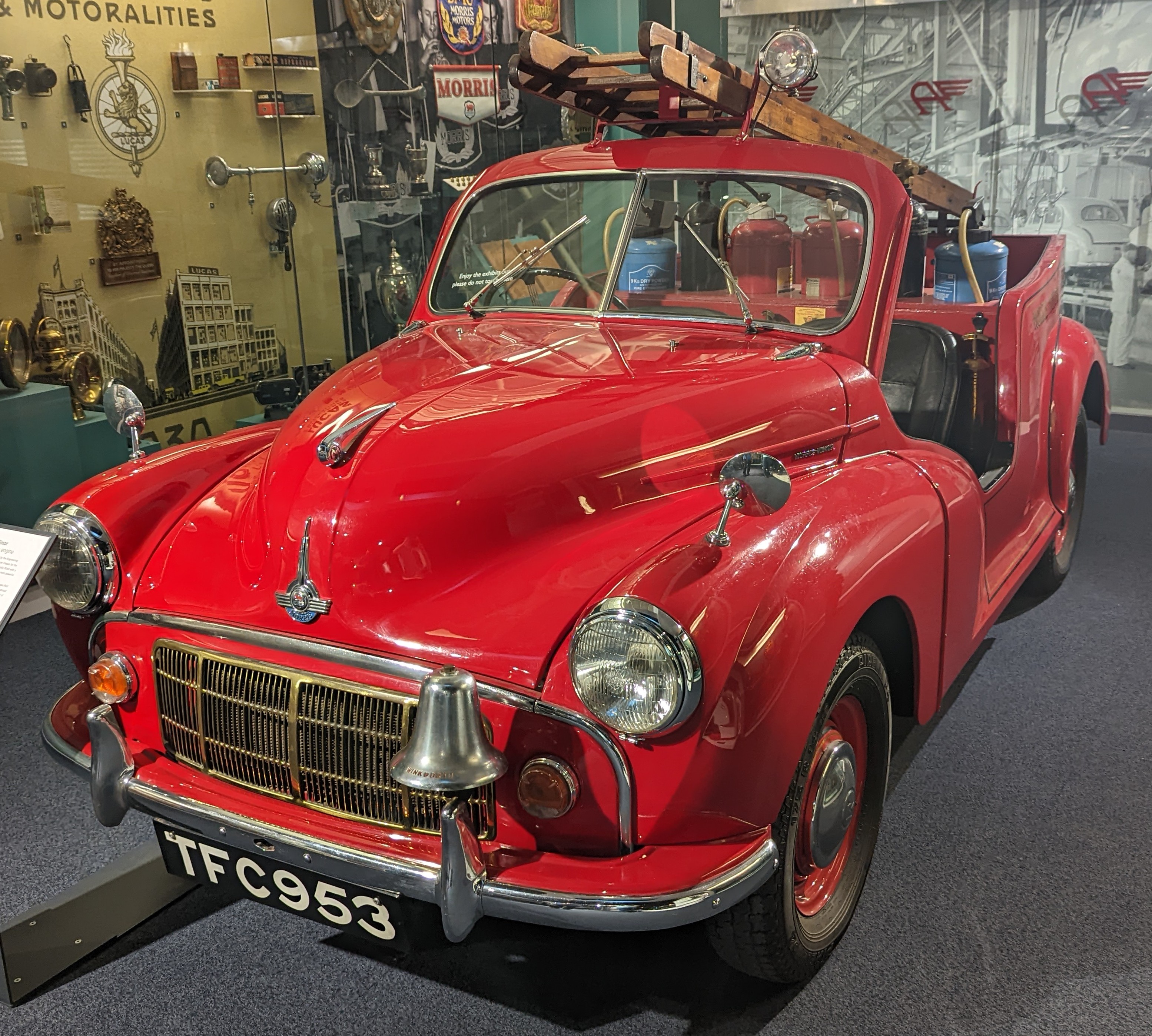 Morris Minor автомобиль 40 х