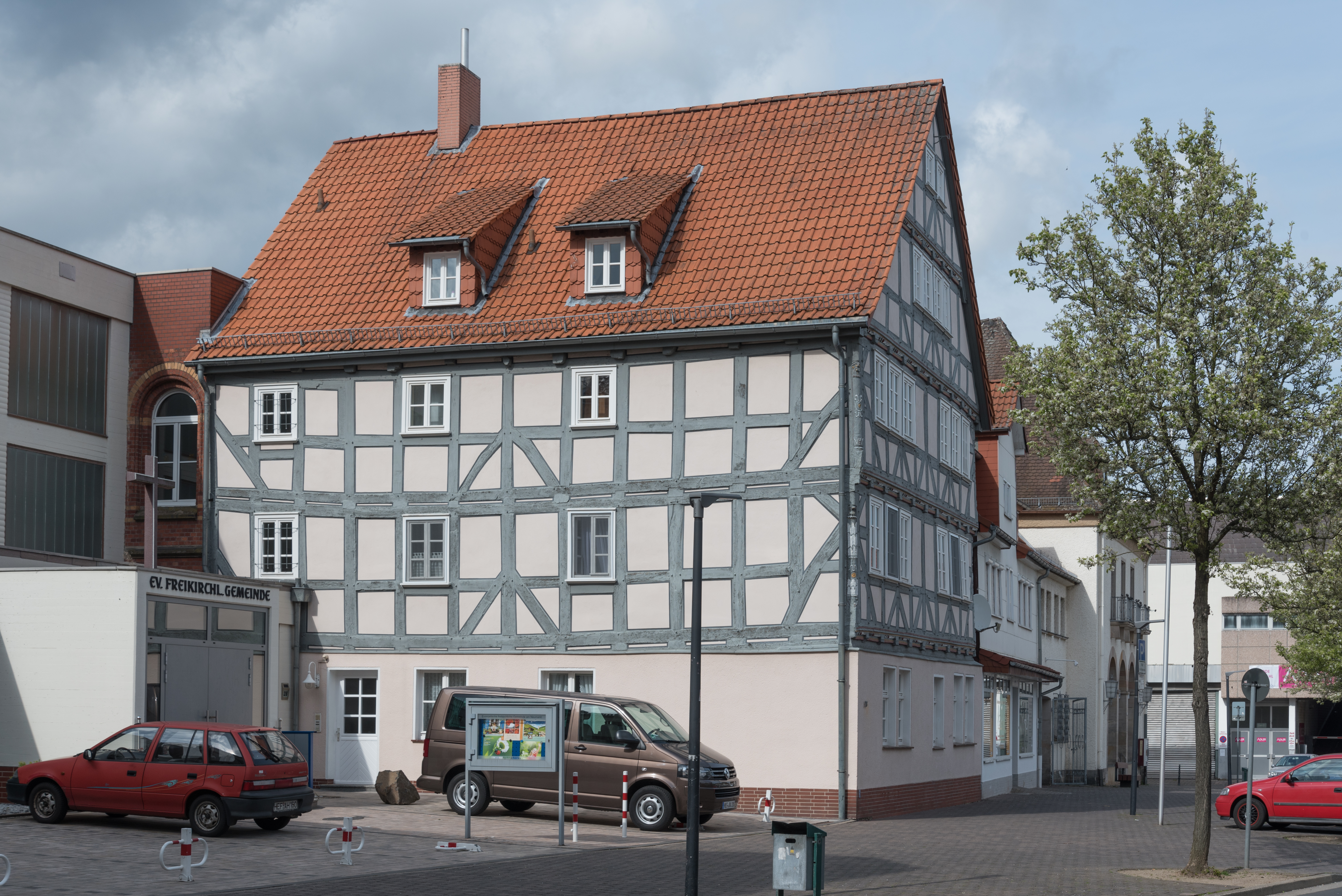 Bad Hersfeld, Neumarkt 28-20160425-001.jpg.