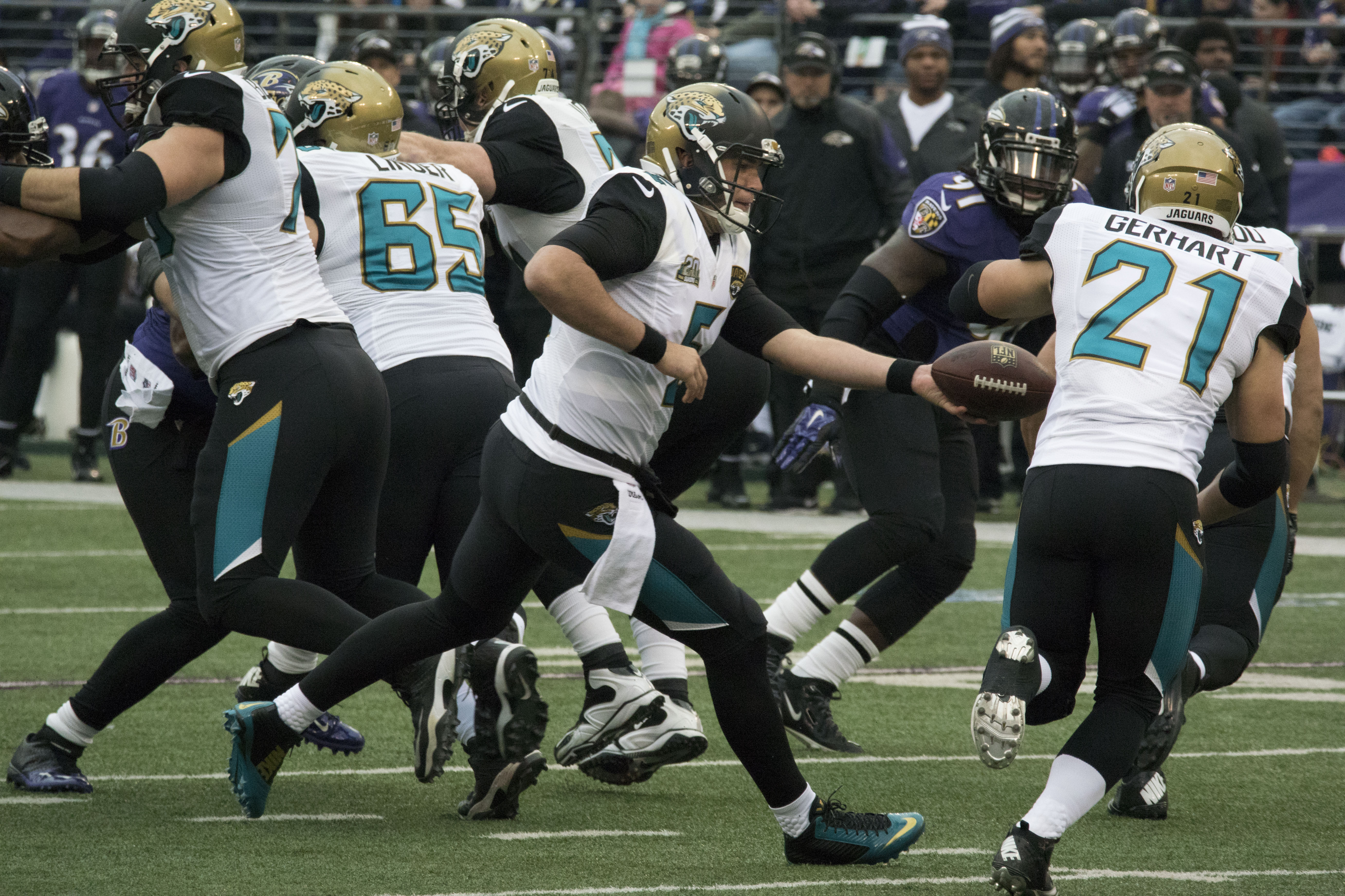 Blake Bortles hands off to Toby Gerhart vs. Ravens 2014.jpg. 