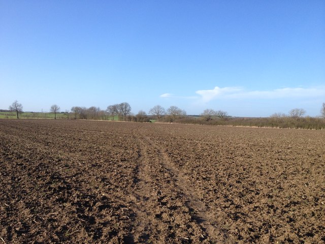 File:Claggy boots ahead^ - geograph.org.uk - 5661636.jpg