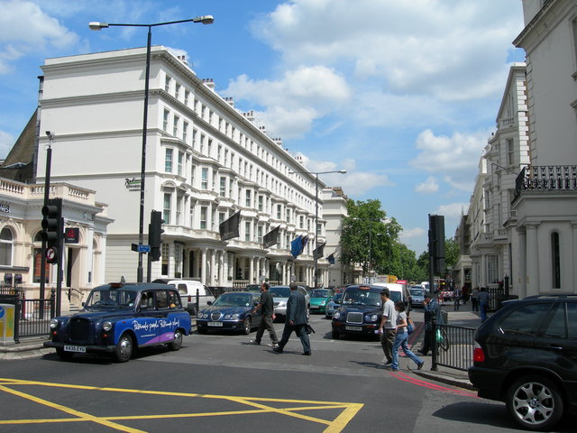 File Cromwell Road SW7 geograph 190481.jpg Wikimedia