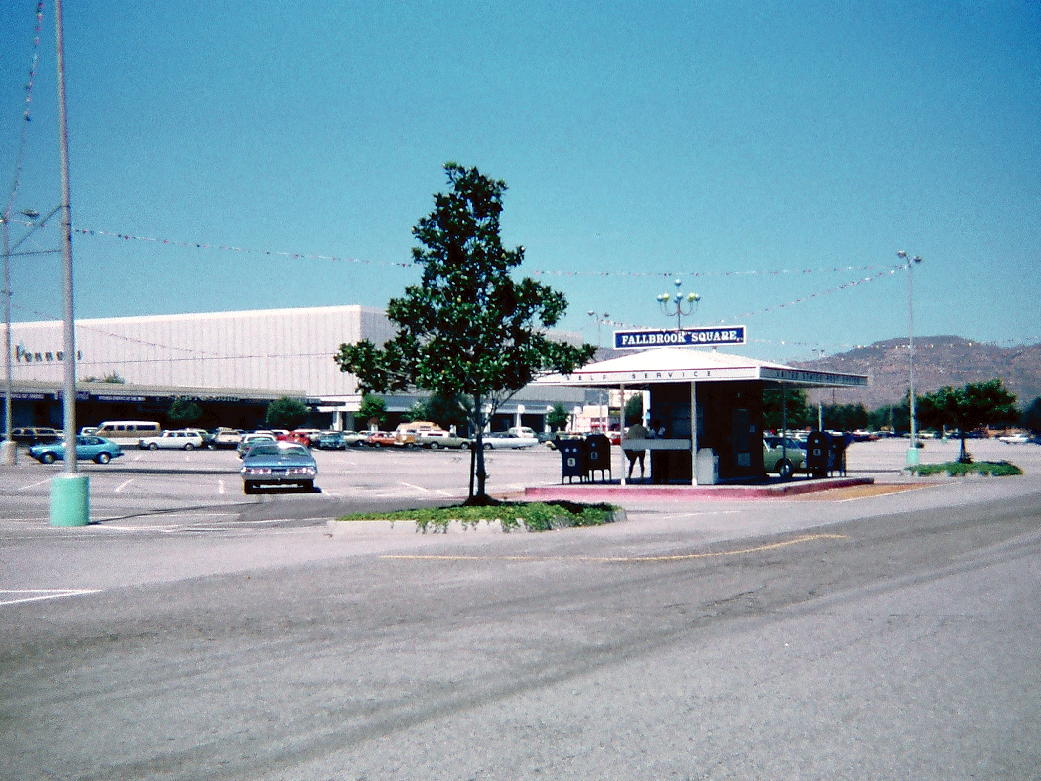 topanga plaza 1970s