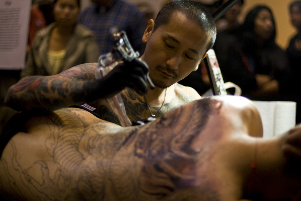 Body suit (tatuaje) - Wikipedia, la enciclopedia libre