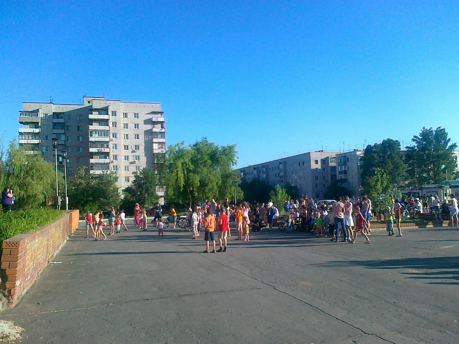 Новости города волжский волгоградская область. Волжский центр города. Волжский 2009. Волжский население. Дубовка старый стадион.