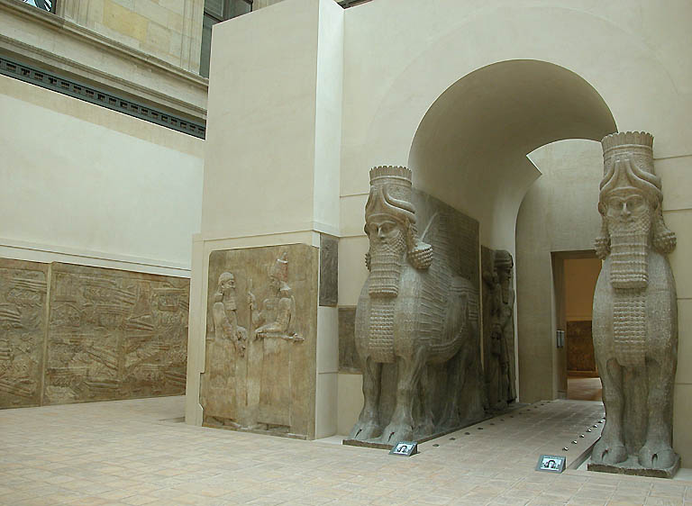 File:Human-headed Winged Bulls Gate Khorsabad - Louvre 02aa.jpg