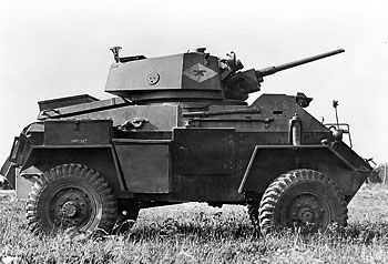 File:IWM-MH-4079-Humber-Armoured-Car.jpg