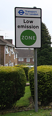 File:London low emission zone sign (detail).png