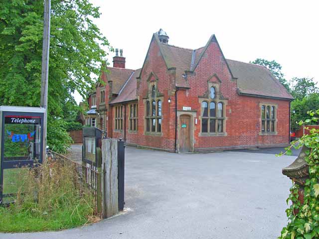 File:Needwood Jubilee Hall, Newchurch - geograph.org.uk - 198856.jpg