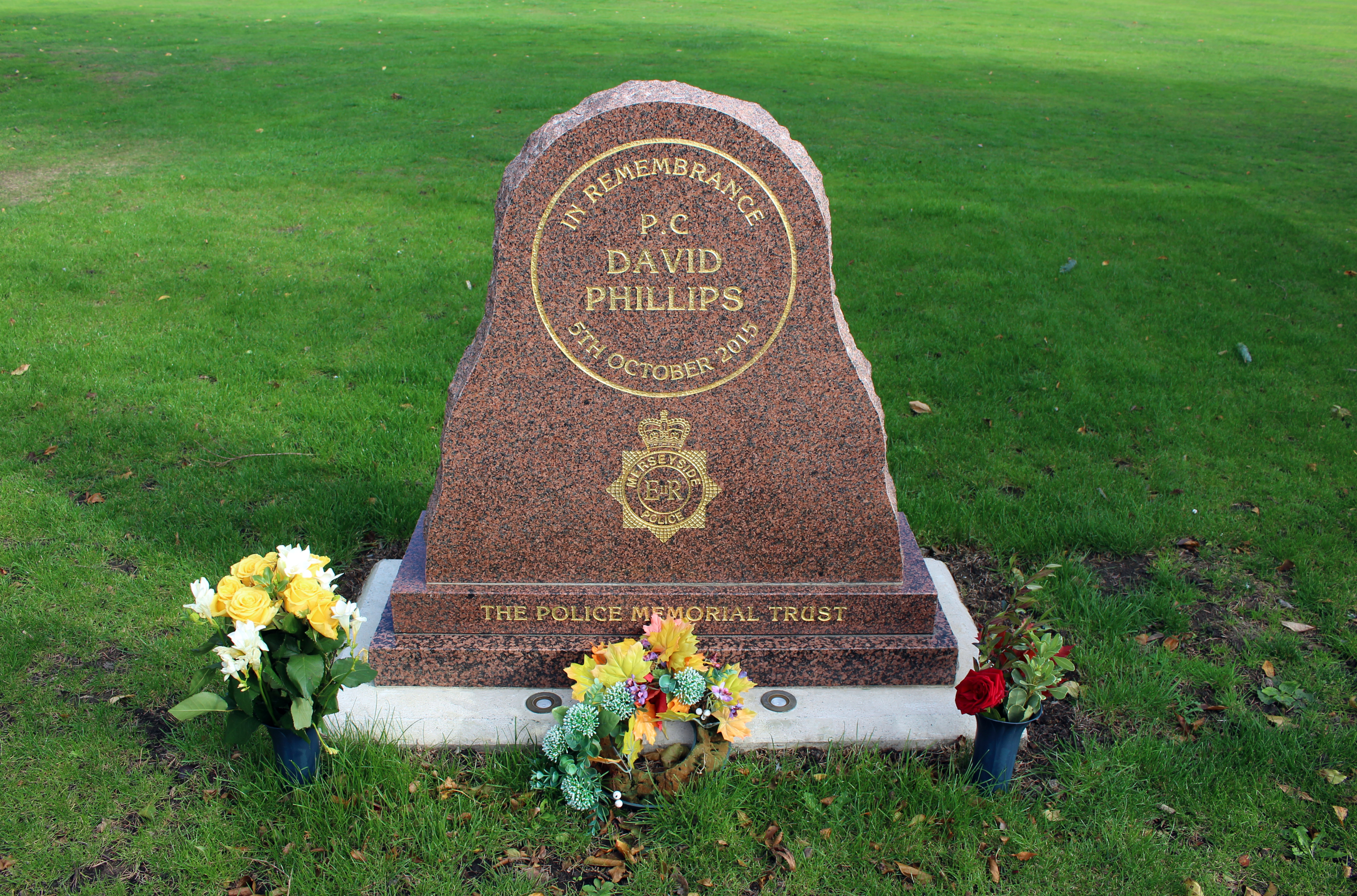File Phillips Memorial Hamilton Square Gardens Jpg Wikimedia