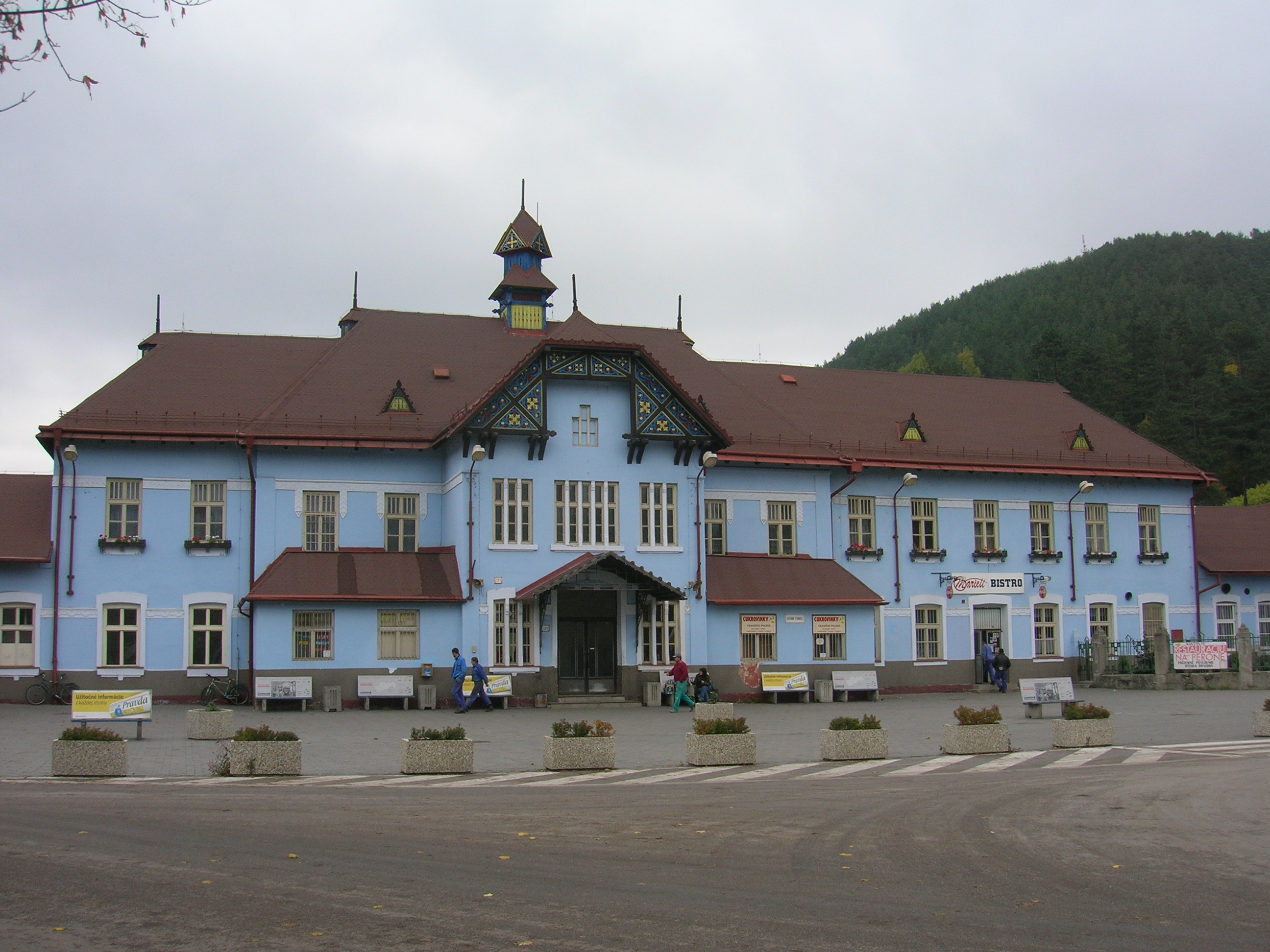 Airport shuttle between Ruzomberok, Slovakia and Budapest airport