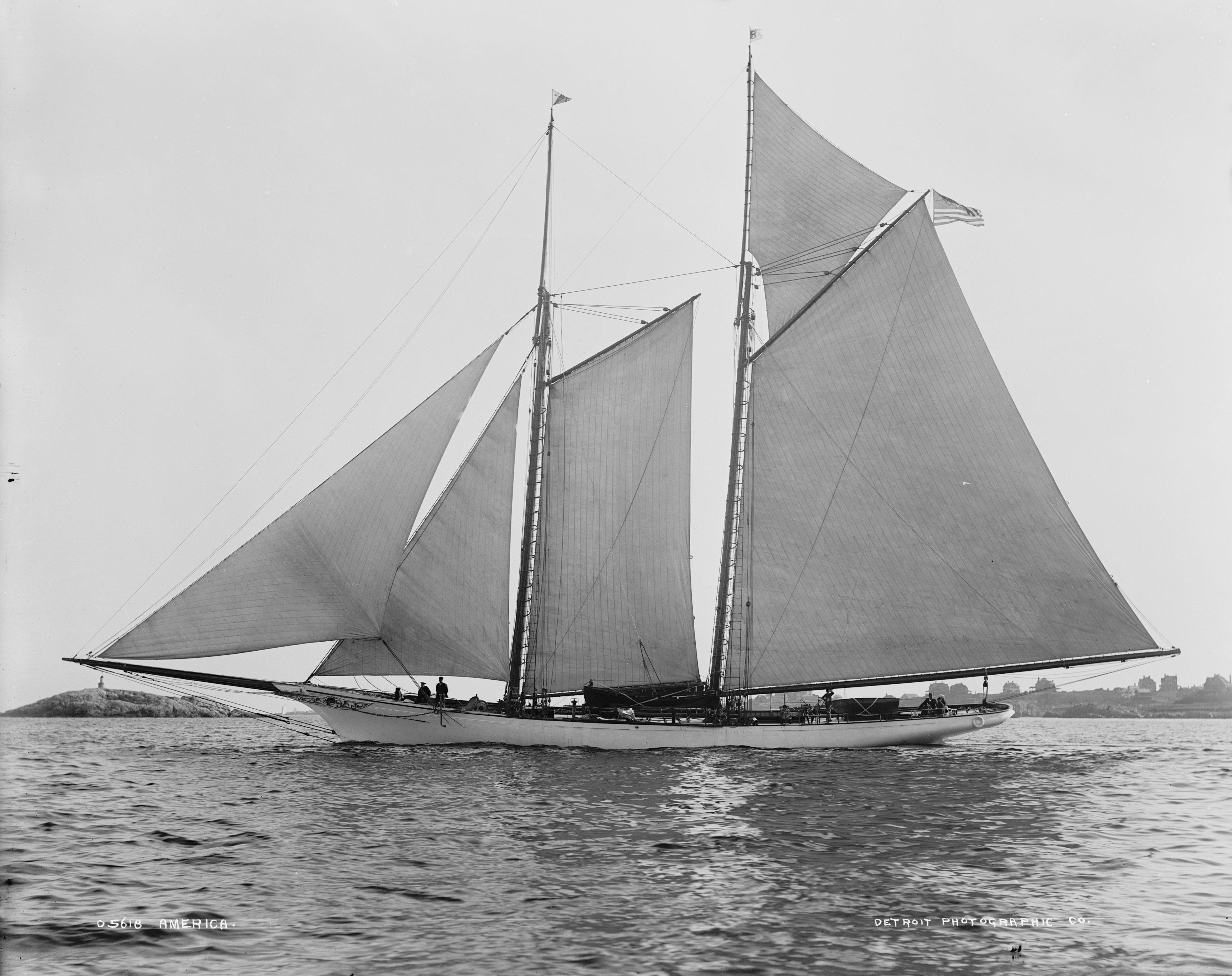Yacht America 1887 - wikipedia