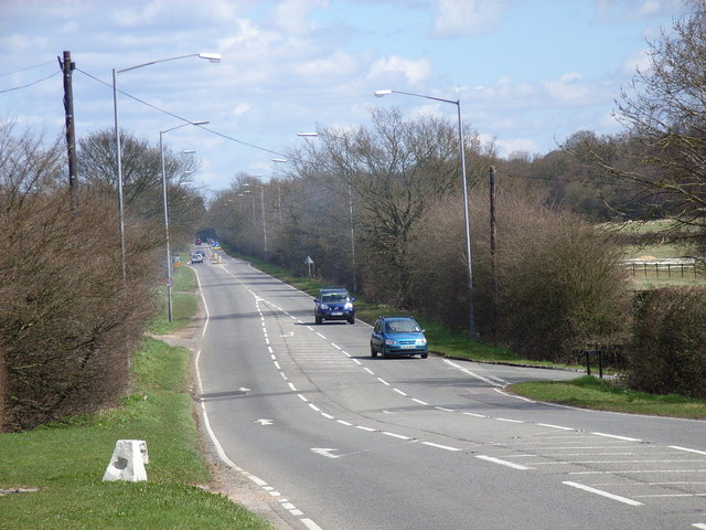 File:A404, Hazlemere - geograph.org.uk - 149849.jpg