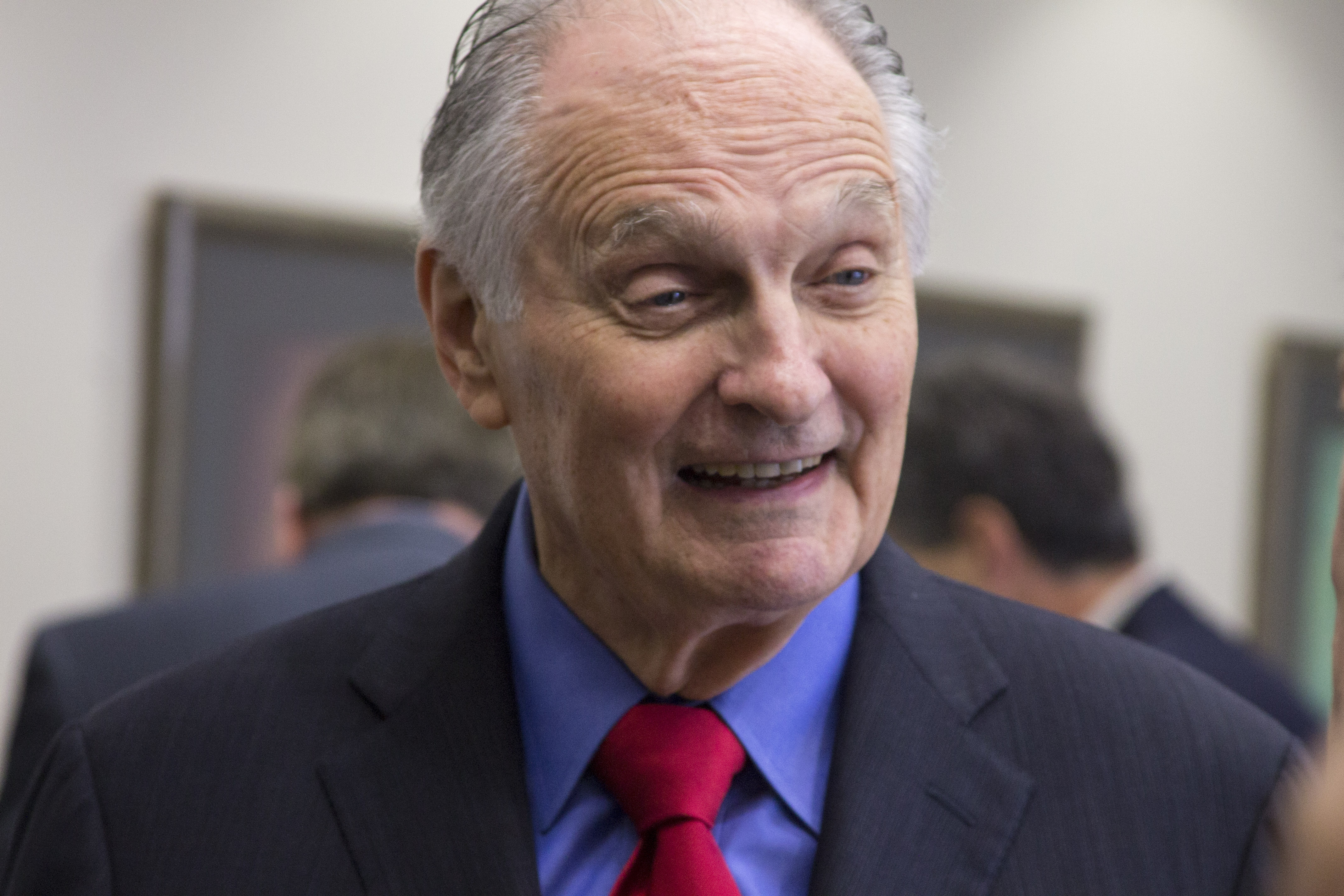 Alan Alda - Wikipedia