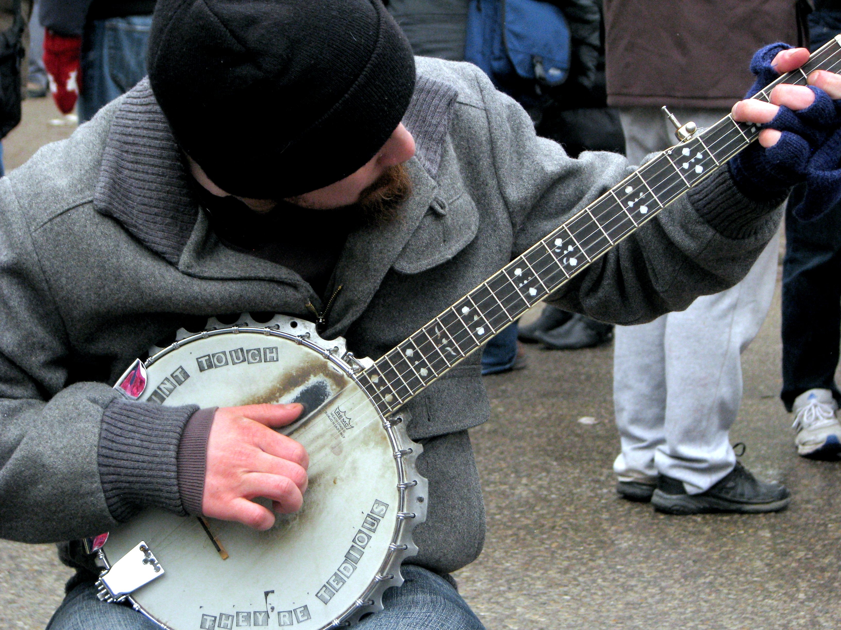 File:Banjo busker (13655391694).jpg - Wikipedia