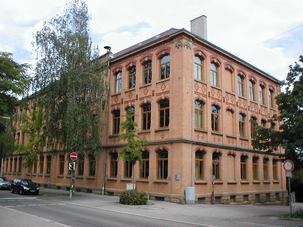 Grundschule Alt-Böckingen (ehem. Reinöhl-Schule) in Heilbronn-Böckingen