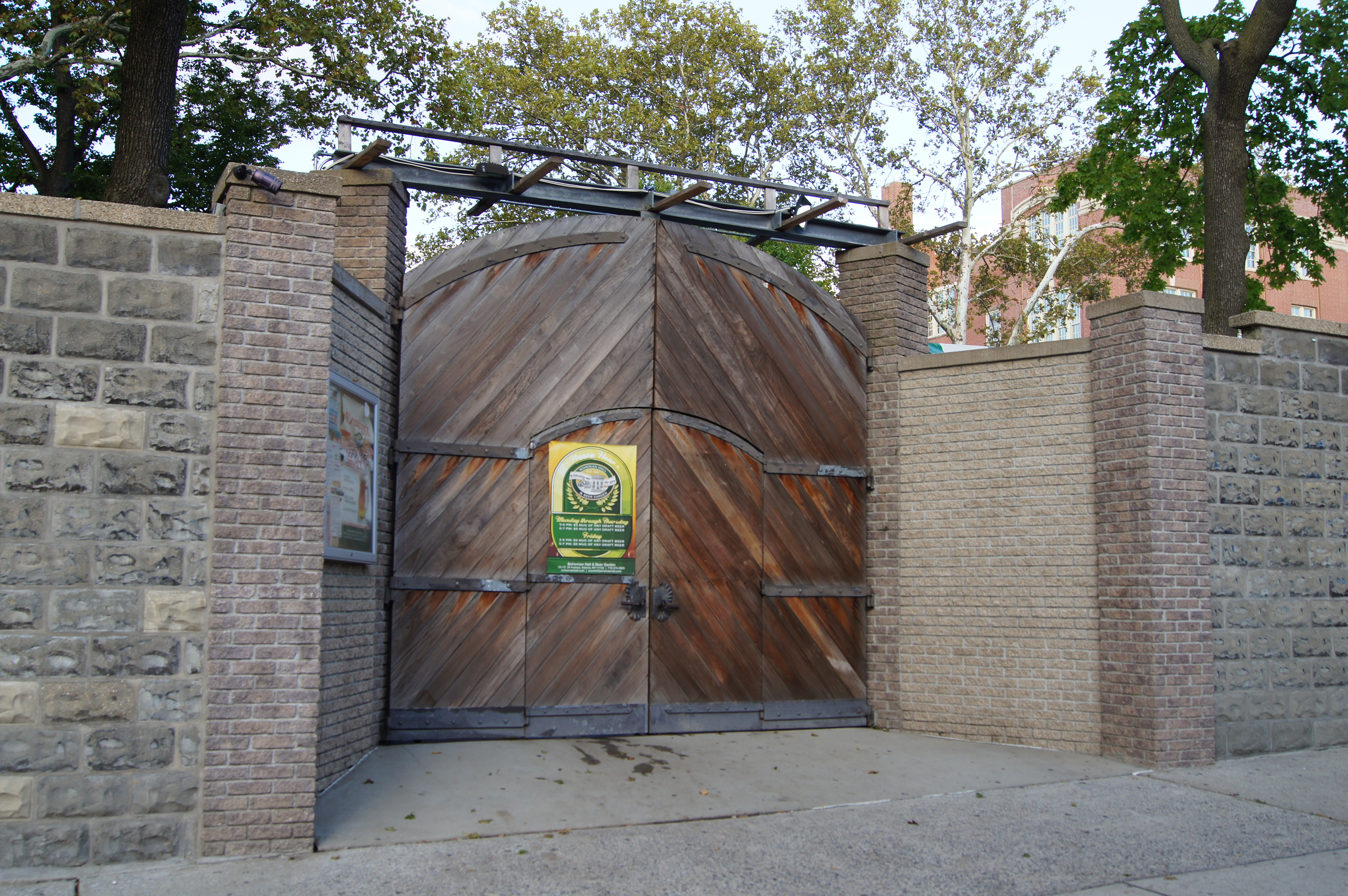 File Bohemian Hall And Beer Garden Close Up Of Side Gate Jpg