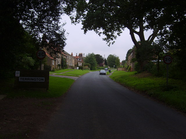 File:Entering Terrington - geograph.org.uk - 910074.jpg