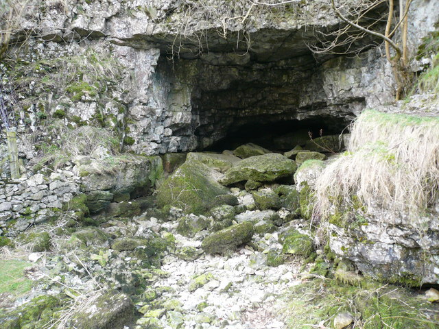 File:Lathkill Dale - Cave marking River Head - geograph.org.uk - 717074.jpg