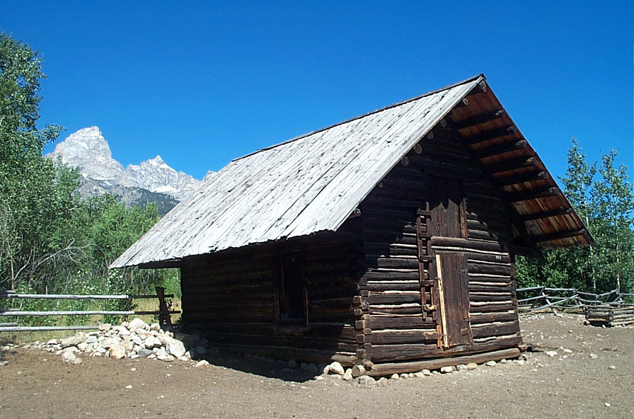 Photo of Manges Cabin