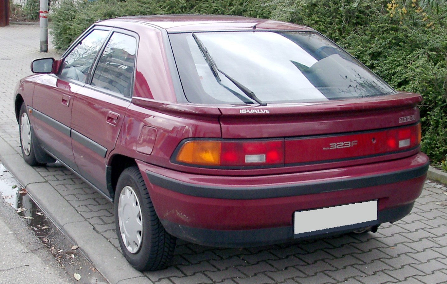 File:Peugeot 406 2003.jpg - Wikimedia Commons