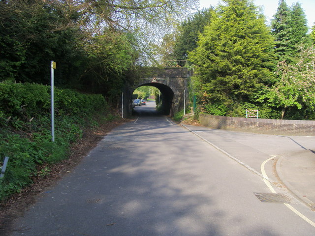 File:Mill Road - geograph.org.uk - 1278161.jpg