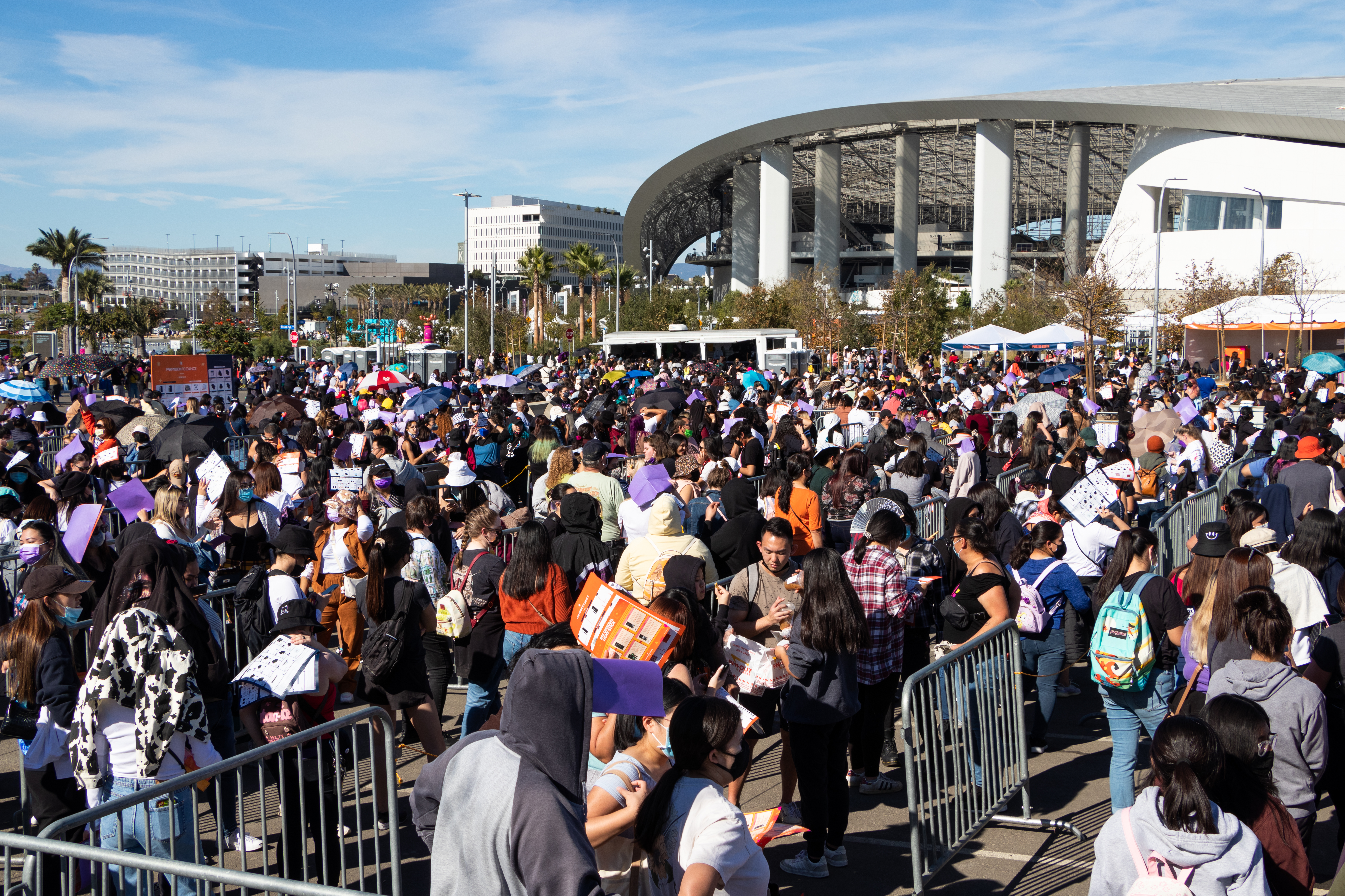 File:Queueing for BTS merch, SoFi Stadium-2.jpg - Wikipedia