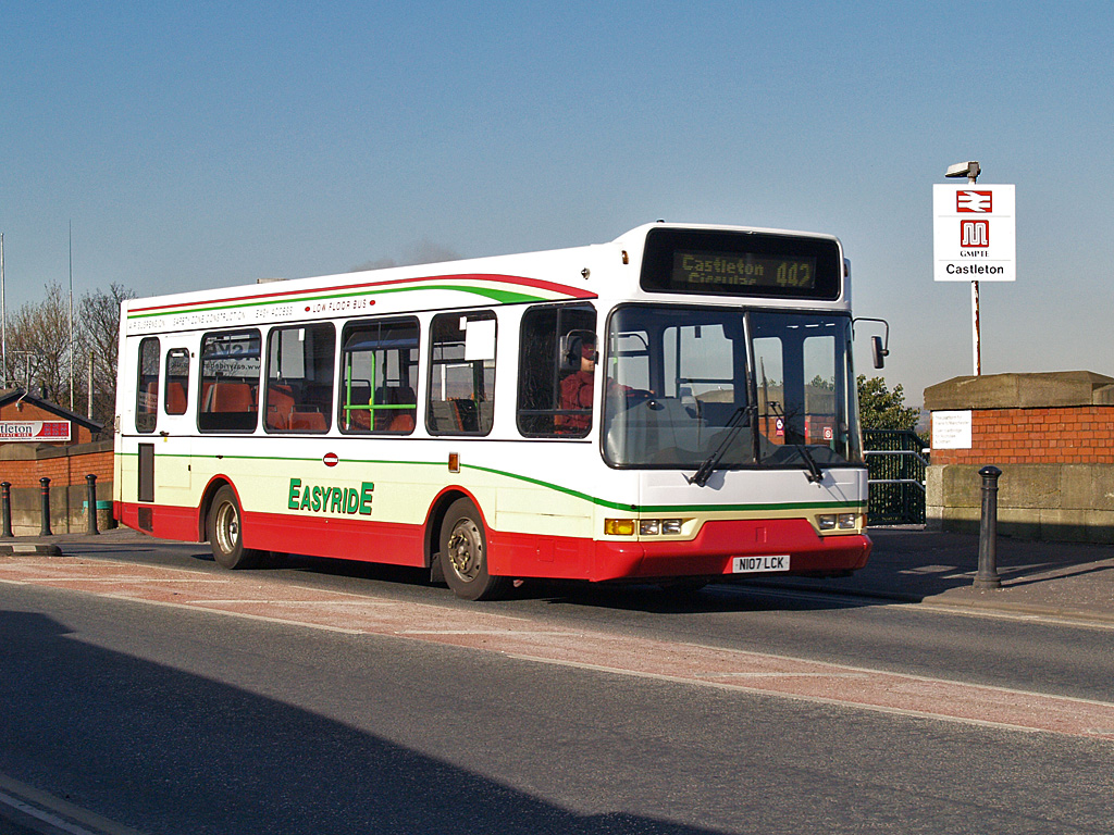 Платформа 107 автобус АС Крытый рынок. Bus107pw.