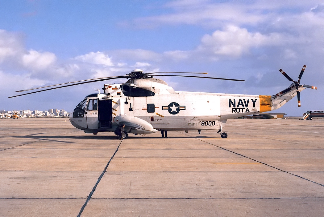 File:Sikorsky SH-3G Sea King (S-61B), USA - Navy AN0490967.jpg