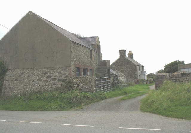 File:Tafarn-y-botel - a farm and former tavern - geograph.org.uk - 1011991.jpg