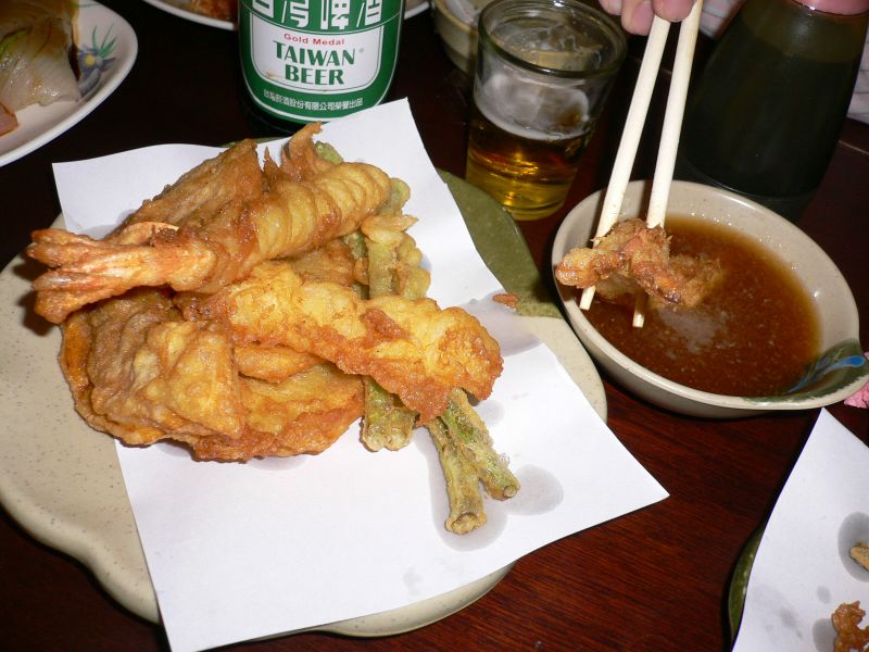 File:Tempura and tentsuyu by cathykid in Taipei.jpg