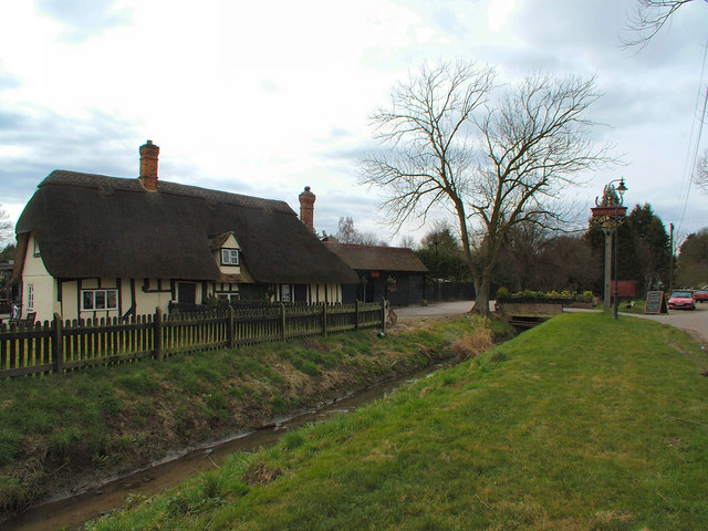 The Three Horseshoes, Spellbrook - geograph.org.uk - 140602