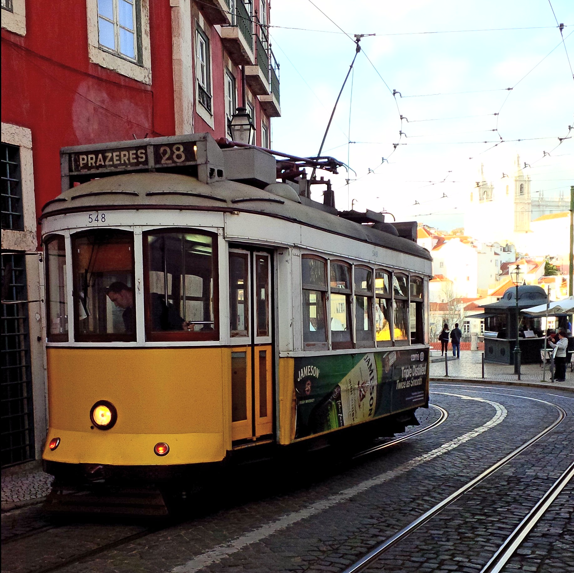 Tram 28 Lisbon.jpg