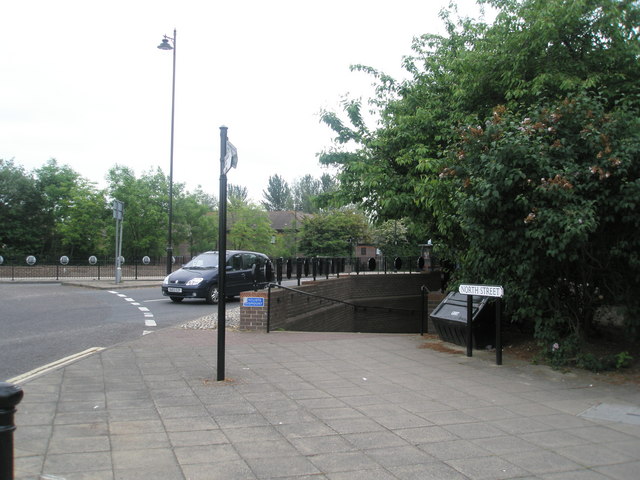 File:Underpass for the junction of the A259 and the B2148 - geograph.org.uk - 804764.jpg