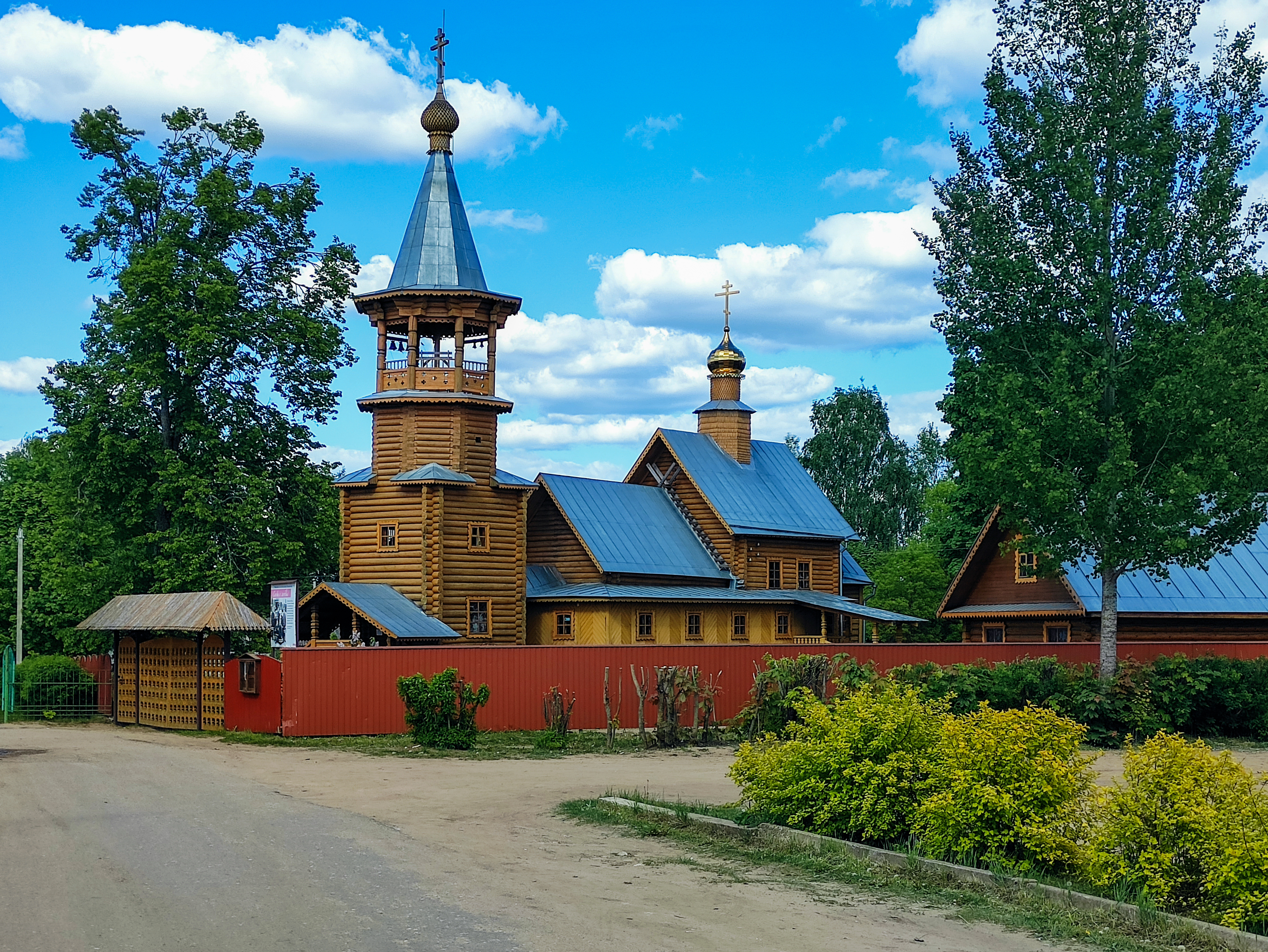 Пено, церковь Сергия Радонежского.jpg