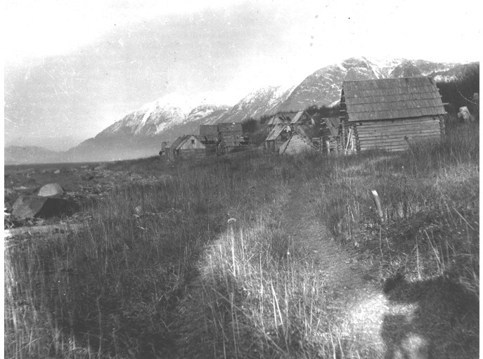 File:Abandoned Chilkat village near Haines, Alaska, 1909 (KIEHL 123).jpeg