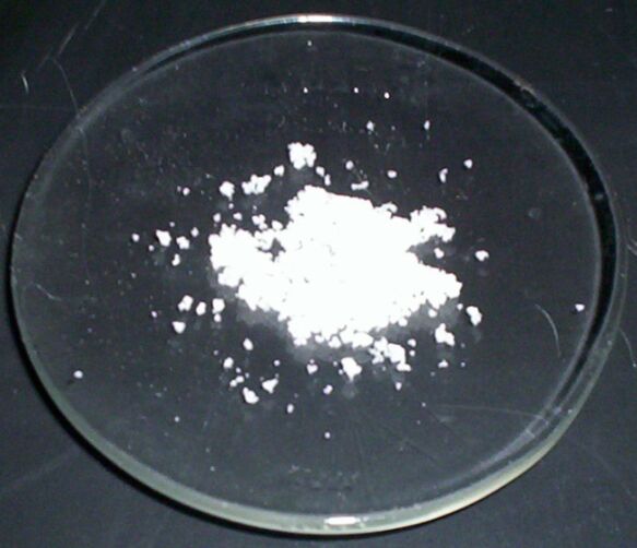 File:Aluminium chloride hexahydrate.jpg