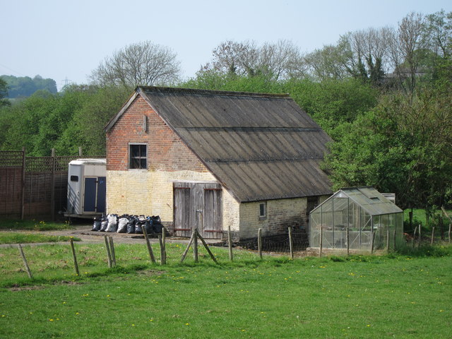 File:Barn at Peppering Eye Farm - geograph.org.uk - 2375756.jpg