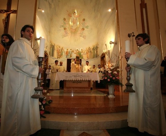 File:Catholic cathedral in Tbilisi (President of Poland visit).jpg