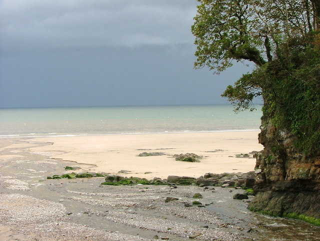 Coppit Hall beach - geograph.org.uk - 1235710