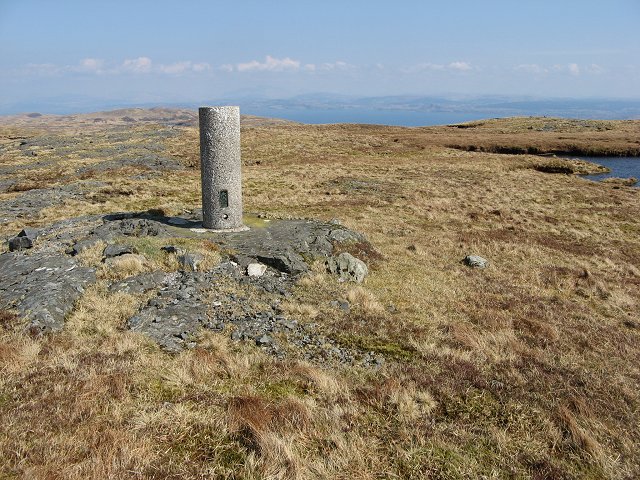 File:Druim Fada - geograph.org.uk - 404852.jpg